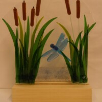 Freestanding 2D dragonflies and bullrushes panel Freestanding 2D dragonflies and bullrushes panel